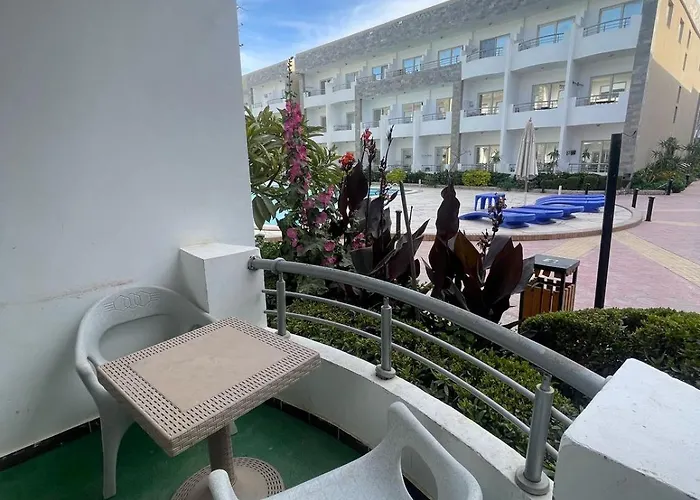 Apartment Cecelia Private Beachaccess For Families, Near Airport