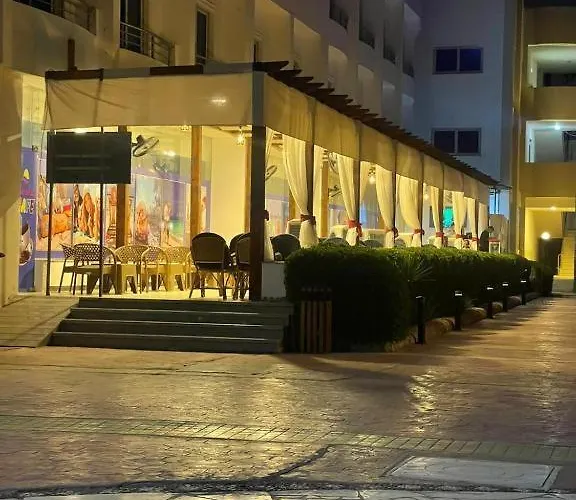 Cecelia Private Beachaccess For Families, Near Airport Hurghada