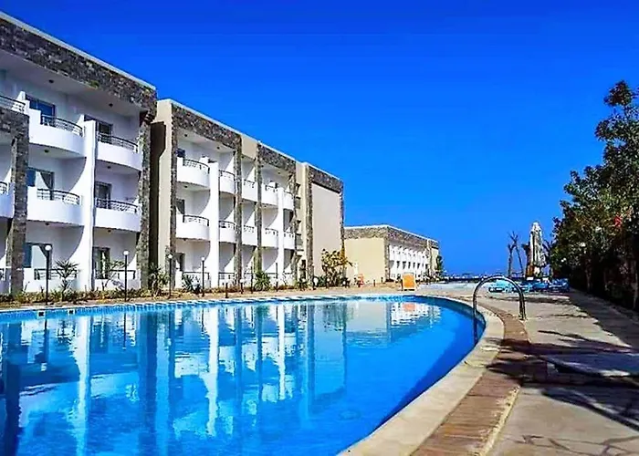 Cecelia Private Beachaccess For Families, Near Airport Apartment Hurghada