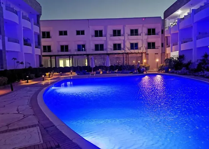 Apartment Cecelia Private Beachaccess For Families, Near Airport