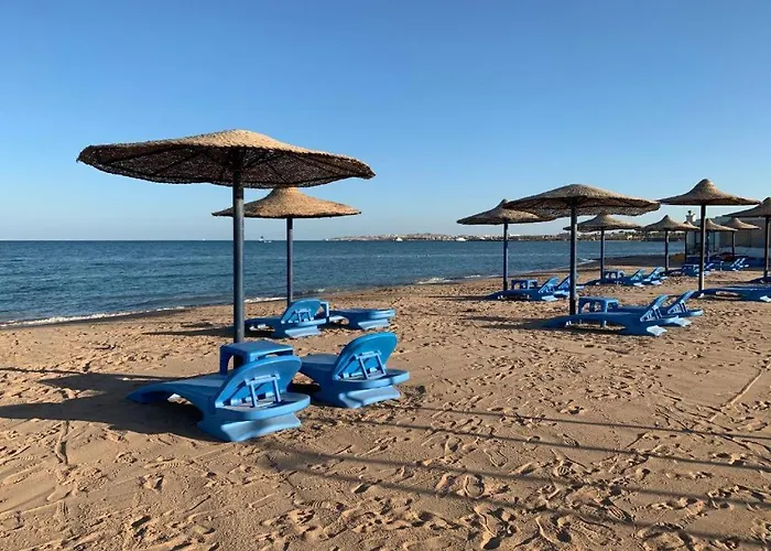 Cecelia Private Beachaccess For Families, Near Airport Apartment *